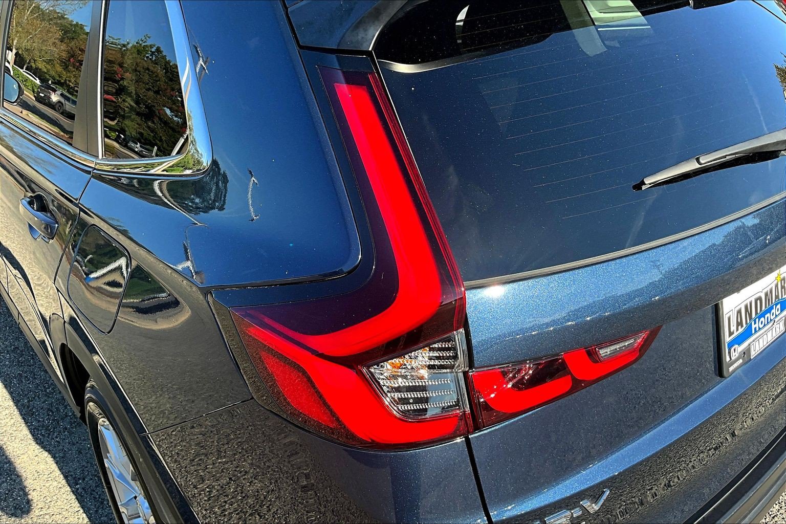 Used 2024 Honda CR-V EX-L image 32