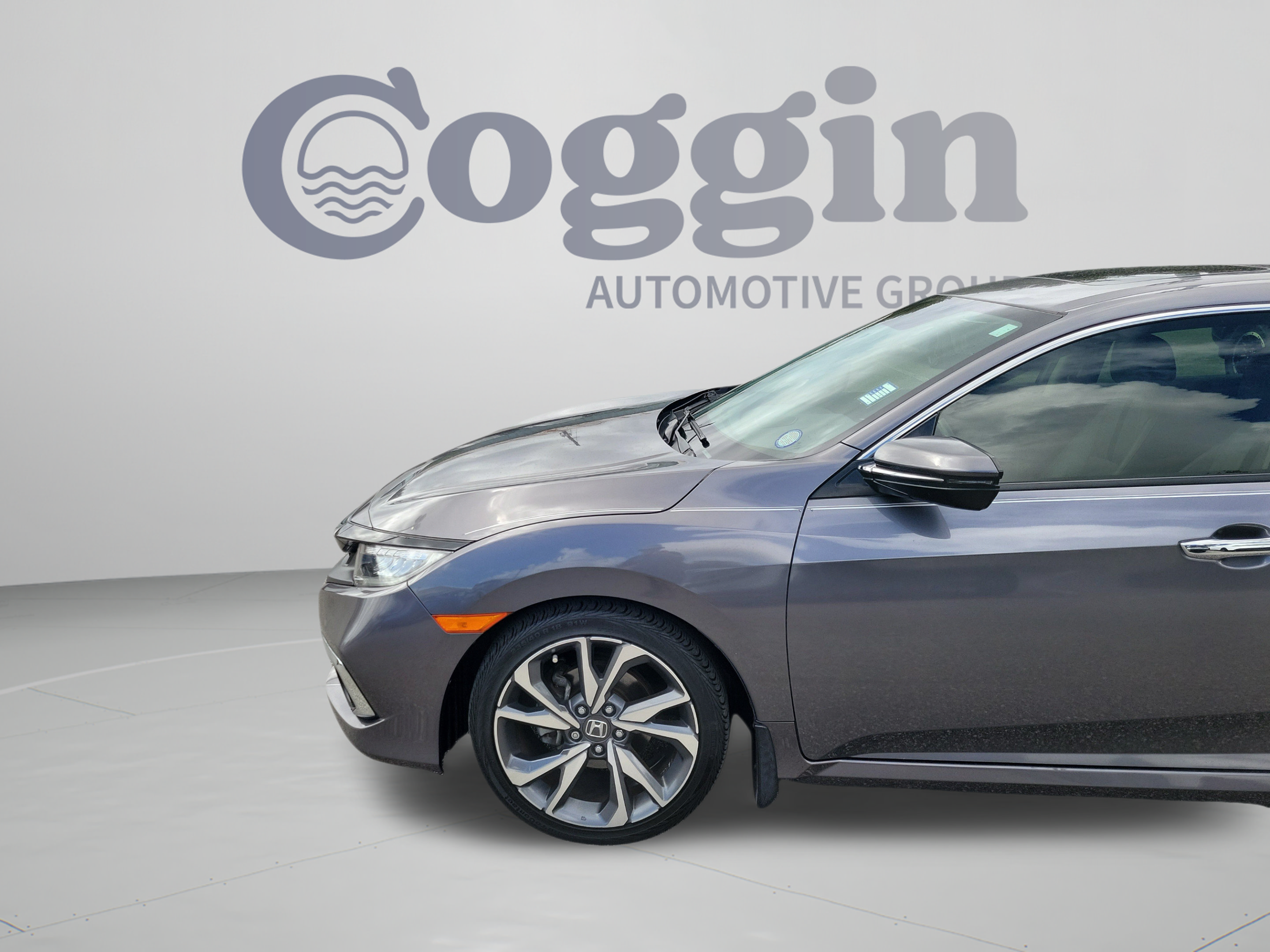 Used 2019 Honda Civic Touring image 29