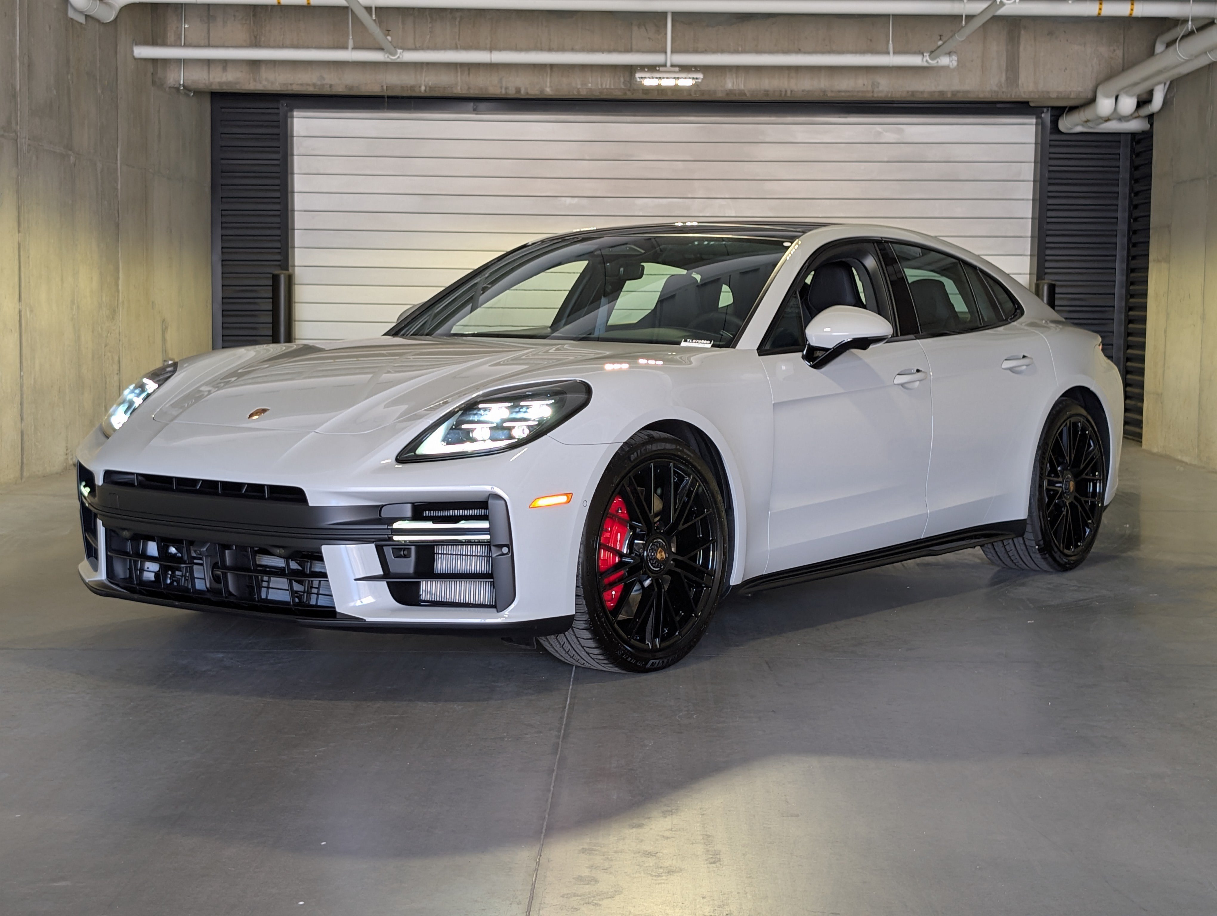 New 2026 Porsche Panamera GTS AWD/4WD image 1