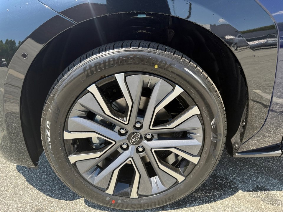 New 2026 Subaru Solterra AWD/4WD image 25
