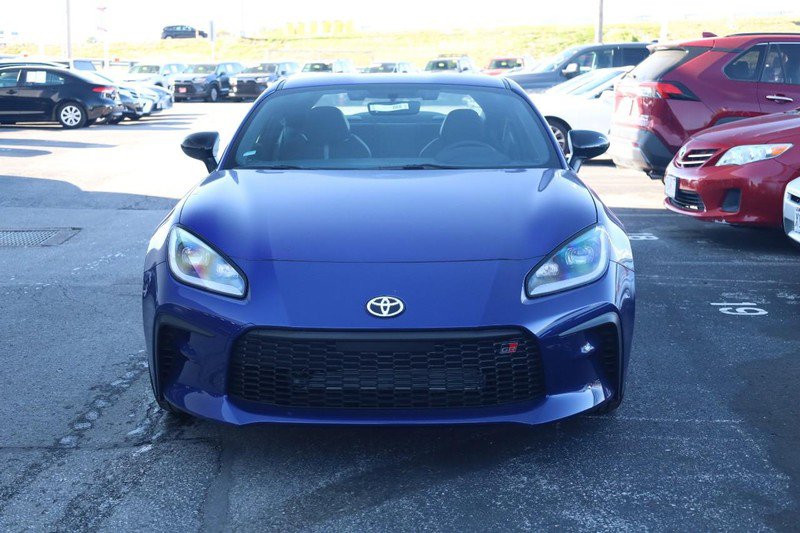 New 2025 Toyota GR86 Premium image 4