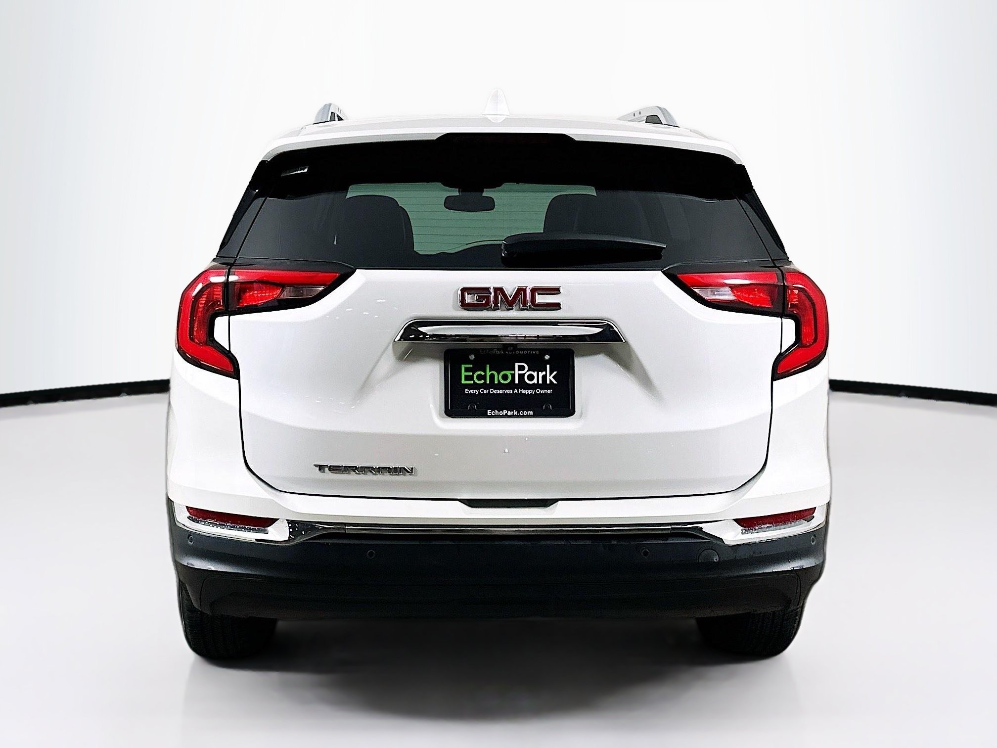 Used 2021 GMC Terrain SLT w/ LPO, Floor Liner Package FWD image 7