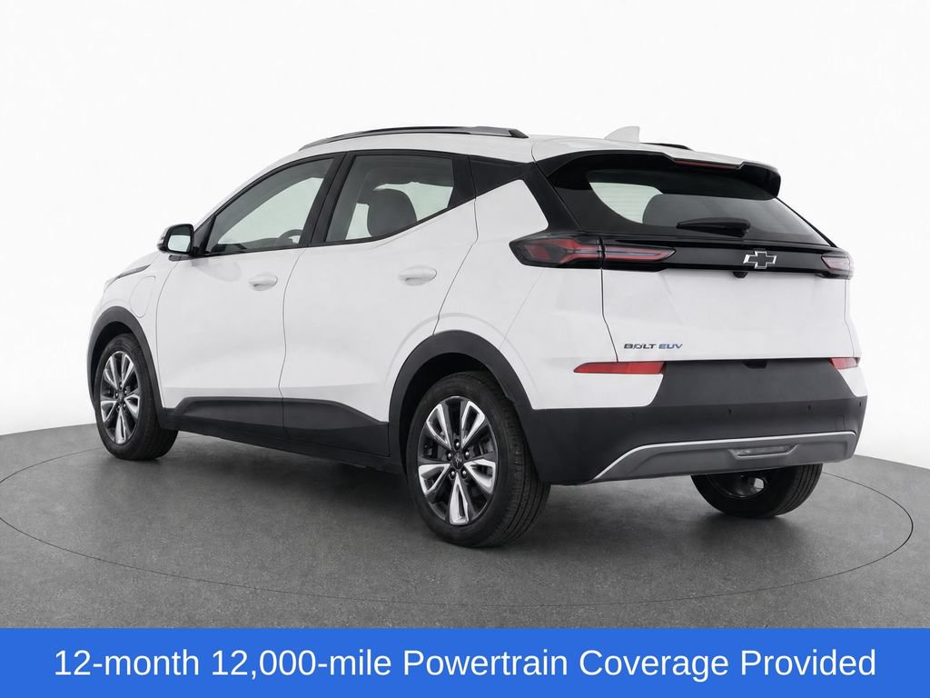 Used 2023 Chevrolet Bolt EUV LT w/ Convenience Package FWD image 3