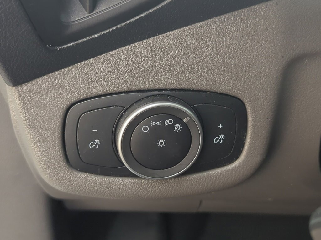 Used 2023 Ford Transit Connect XL image 22