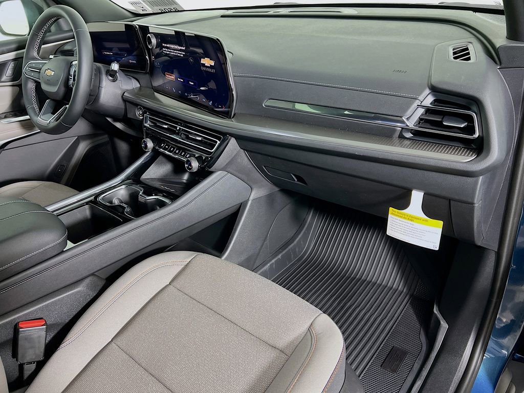 New 2026 Chevrolet Traverse LT w/ LPO, Floor Liner Package image 30