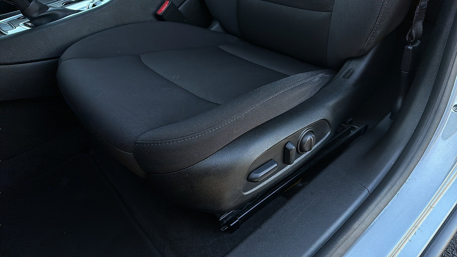 Used 2024 Chevrolet Malibu LT FWD image 26