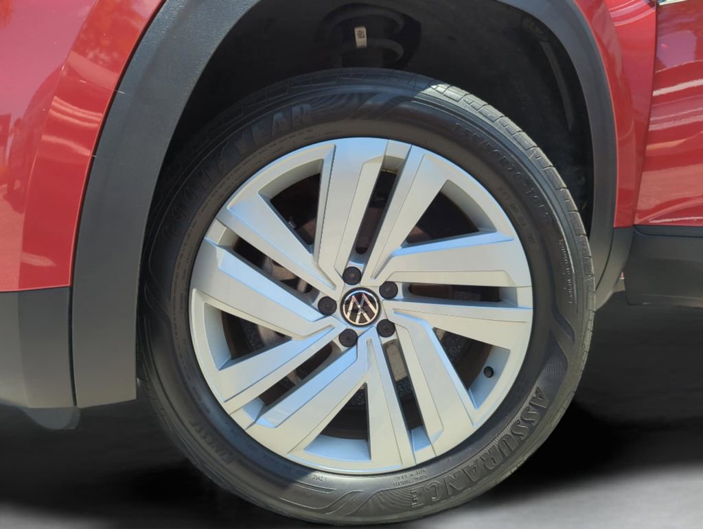 Used 2022 Volkswagen Atlas Cross Sport SE FWD image 47
