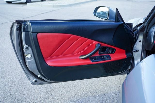 Used 2000 Honda S2000 image 18