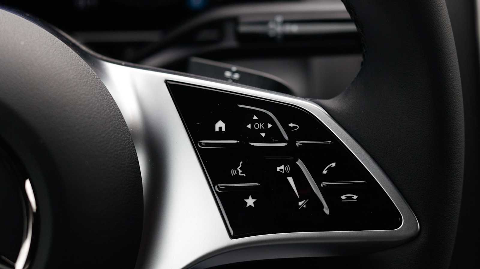 New 2026 Mercedes-Benz GLC 300 4MATIC image 26