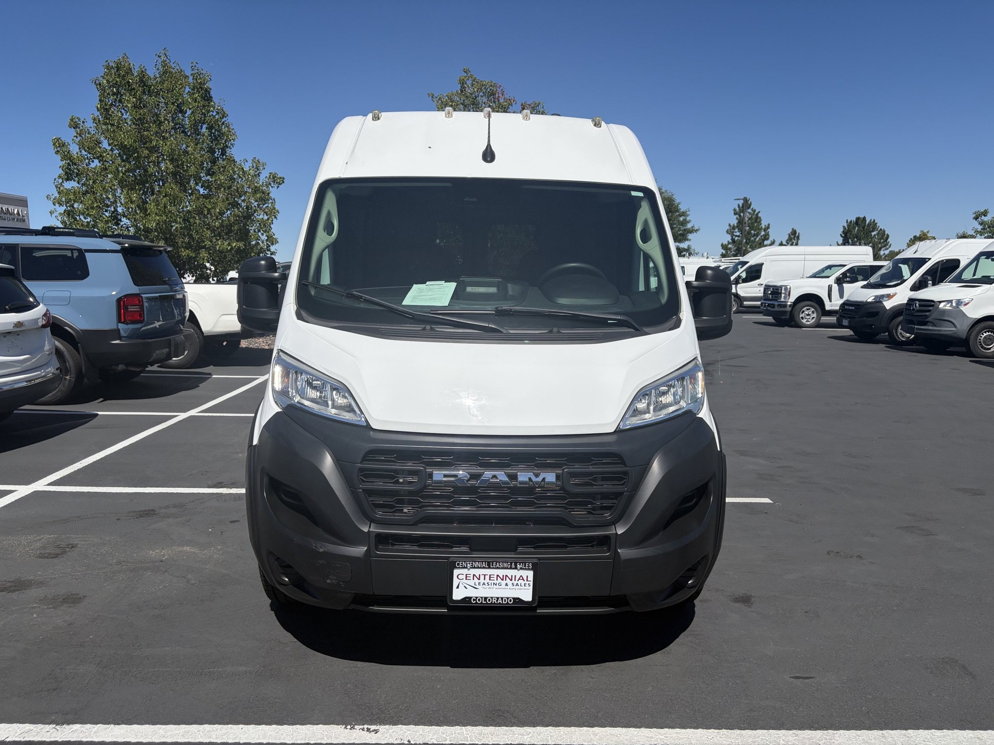 Used 2023 RAM ProMaster 2500 FWD image 2