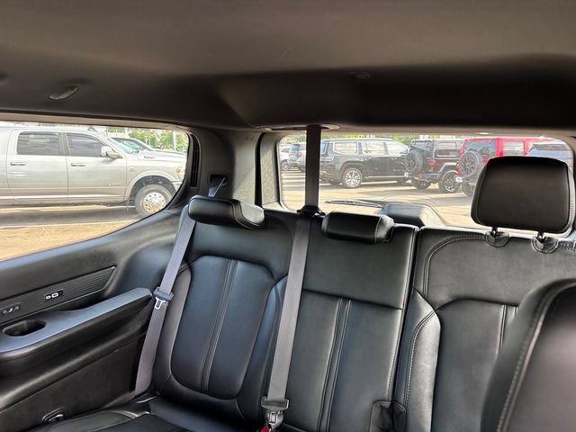 Used 2024 Jeep Wagoneer Series II w/ Rear Seat Video Group 1 AWD/4WD image 9
