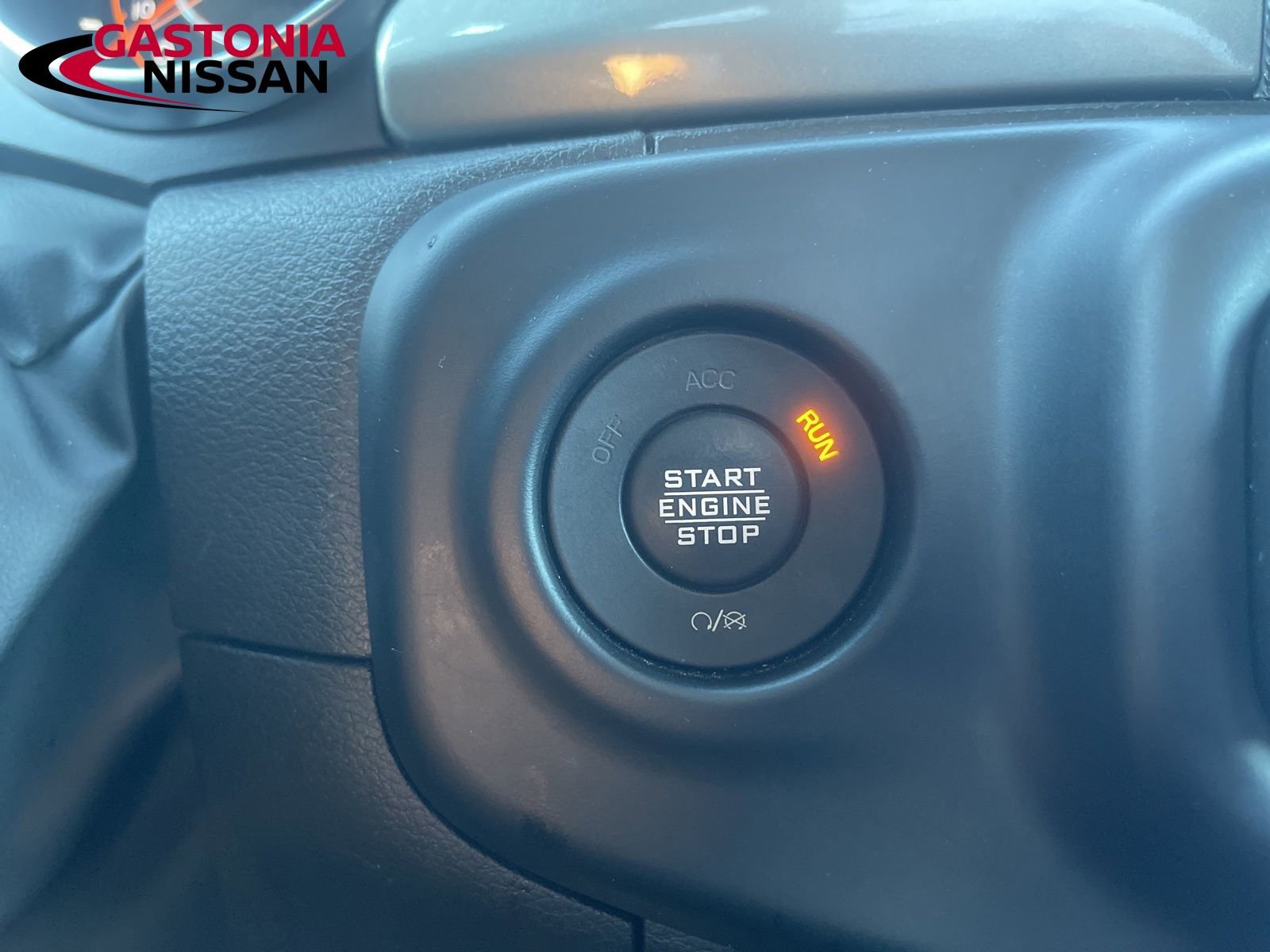 Used 2023 Jeep Wrangler Sahara image 43