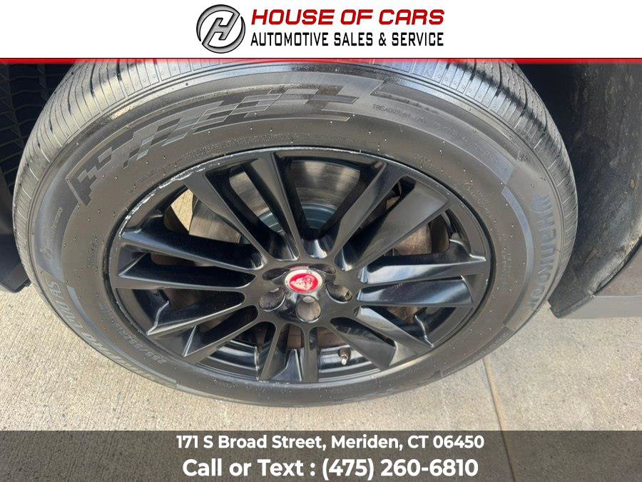 Used 2017 Jaguar F-PACE Prestige image 21