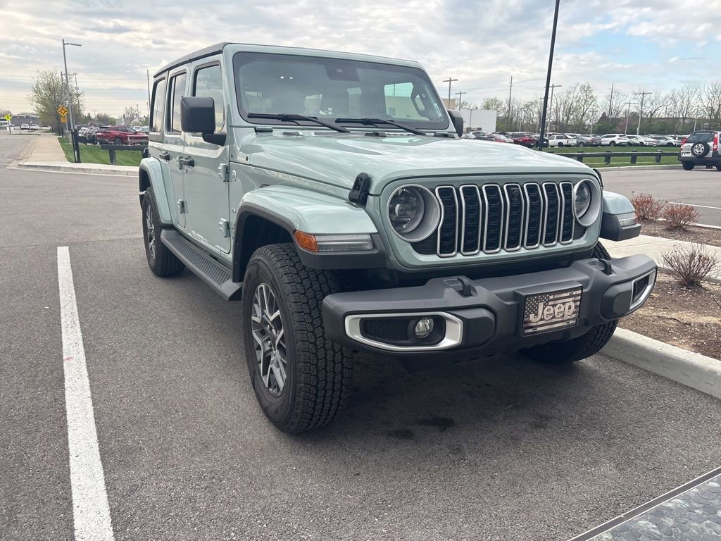 Used 2024 Jeep Wrangler Sahara w/ Technology Group image 6