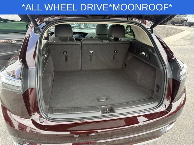 Used 2022 Buick Envision Avenir w/ Technology Package II AWD/4WD image 22