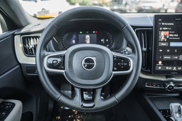 Certified 2026 Volvo XC60 B5 Plus AWD/4WD image 31