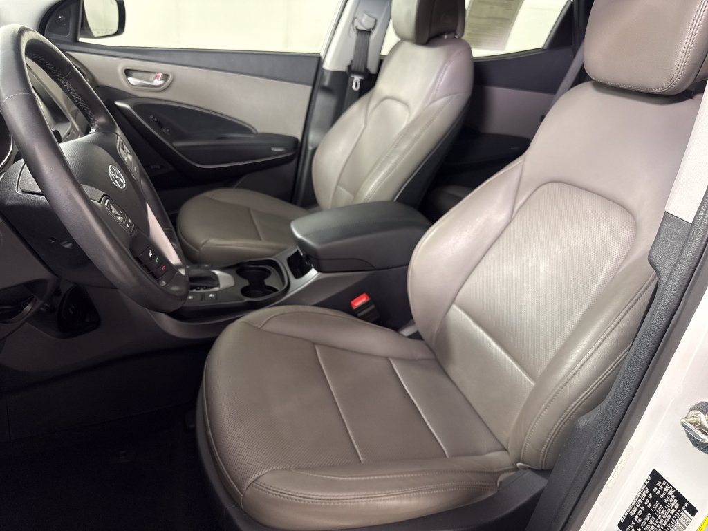 Used 2017 Hyundai Santa Fe Sport FWD image 11