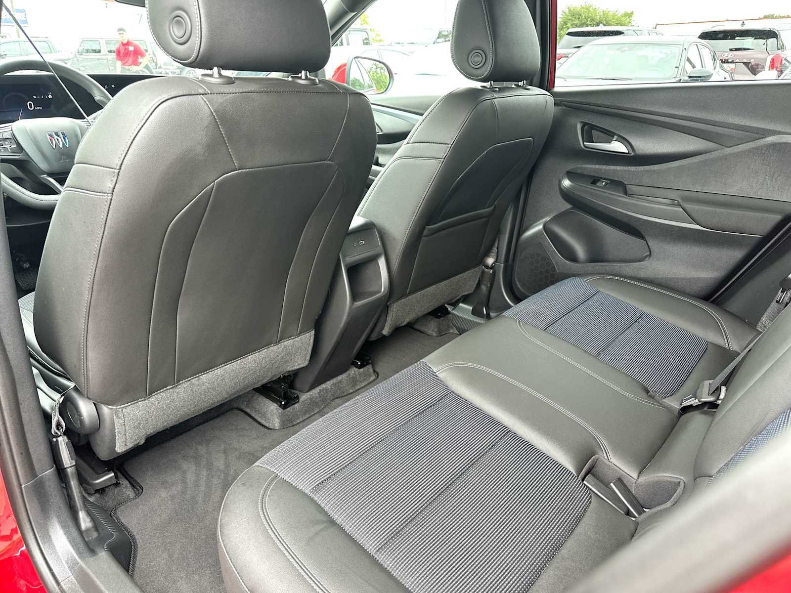 Used 2026 Buick Envista Preferred FWD image 24