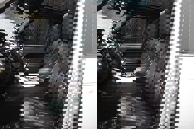 Used 2016 Land Rover Range Rover Sport SE image 11