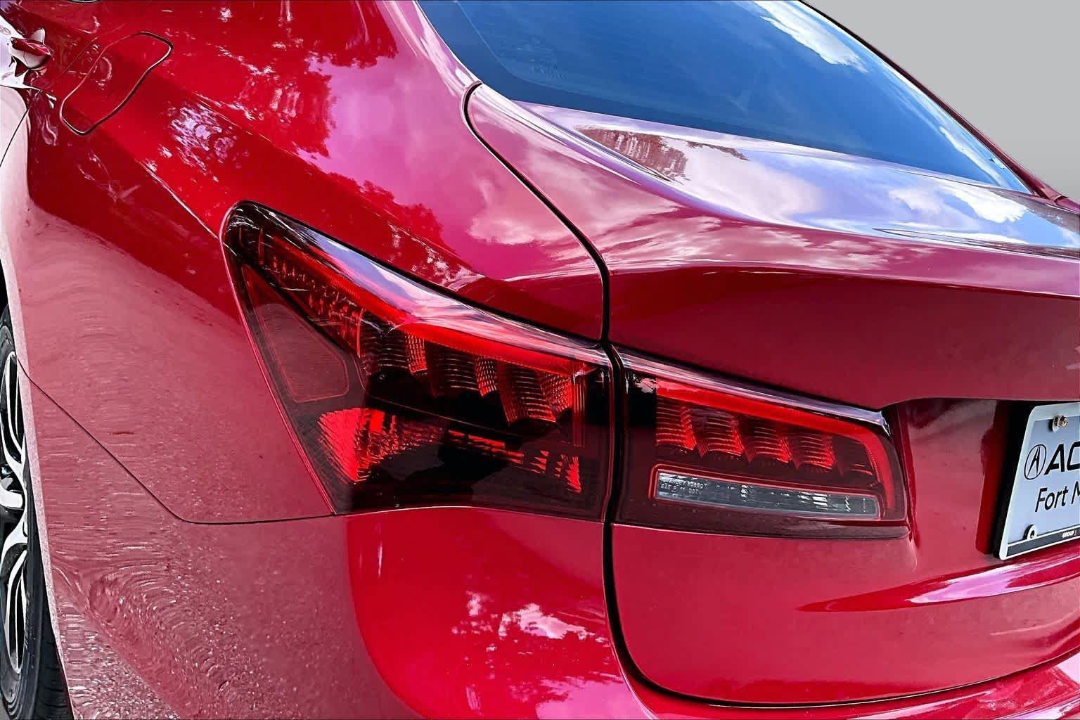 Used 2017 Acura TLX FWD image 29