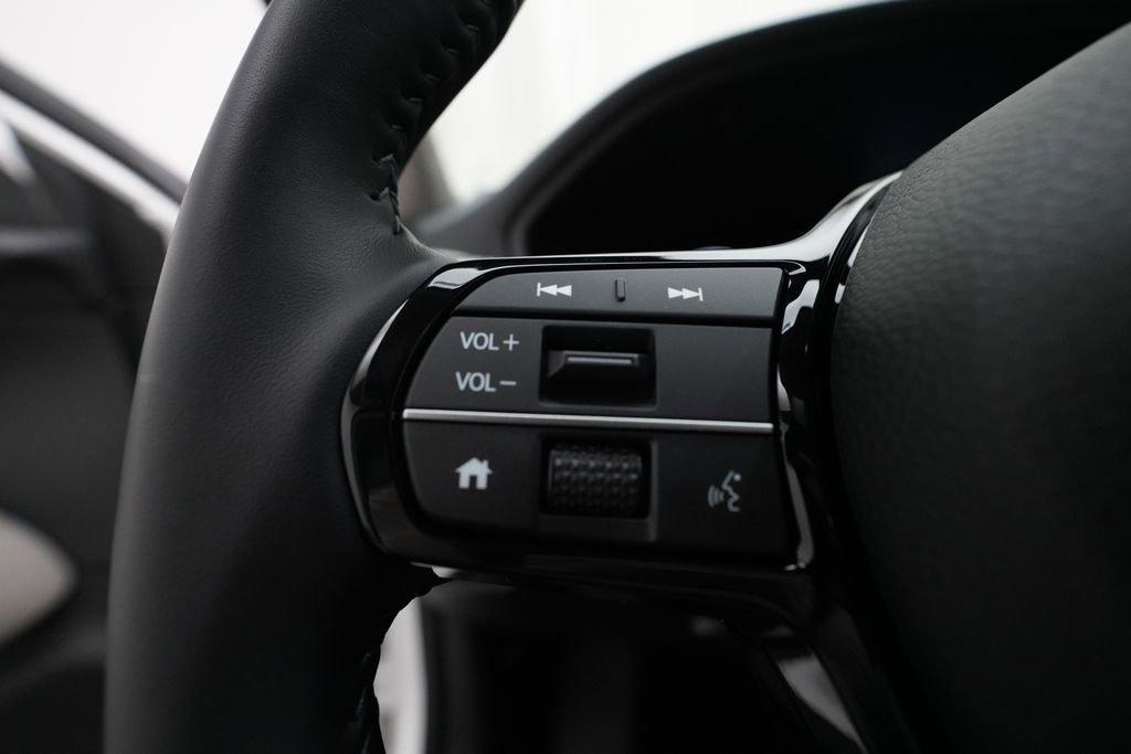Certified 2026 Honda HR-V EX-L image 17