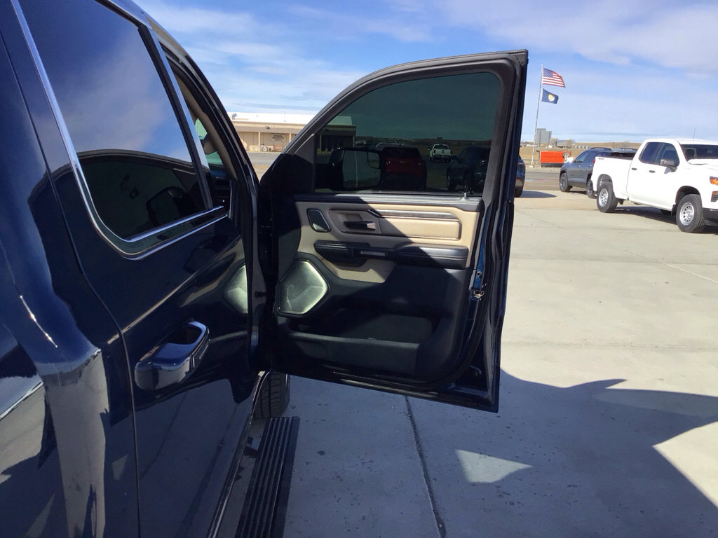 Used 2019 RAM 1500 Limited image 18