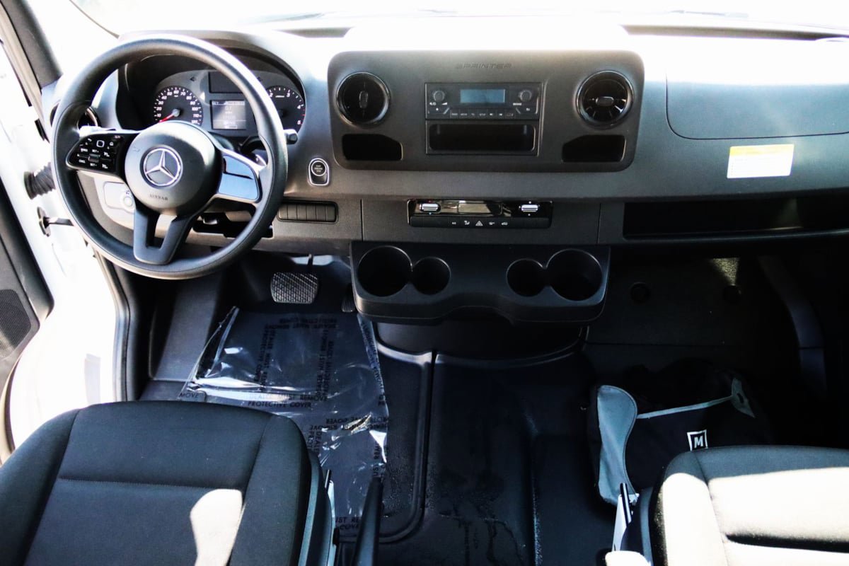 Used 2022 Mercedes-Benz Sprinter 3500 image 20