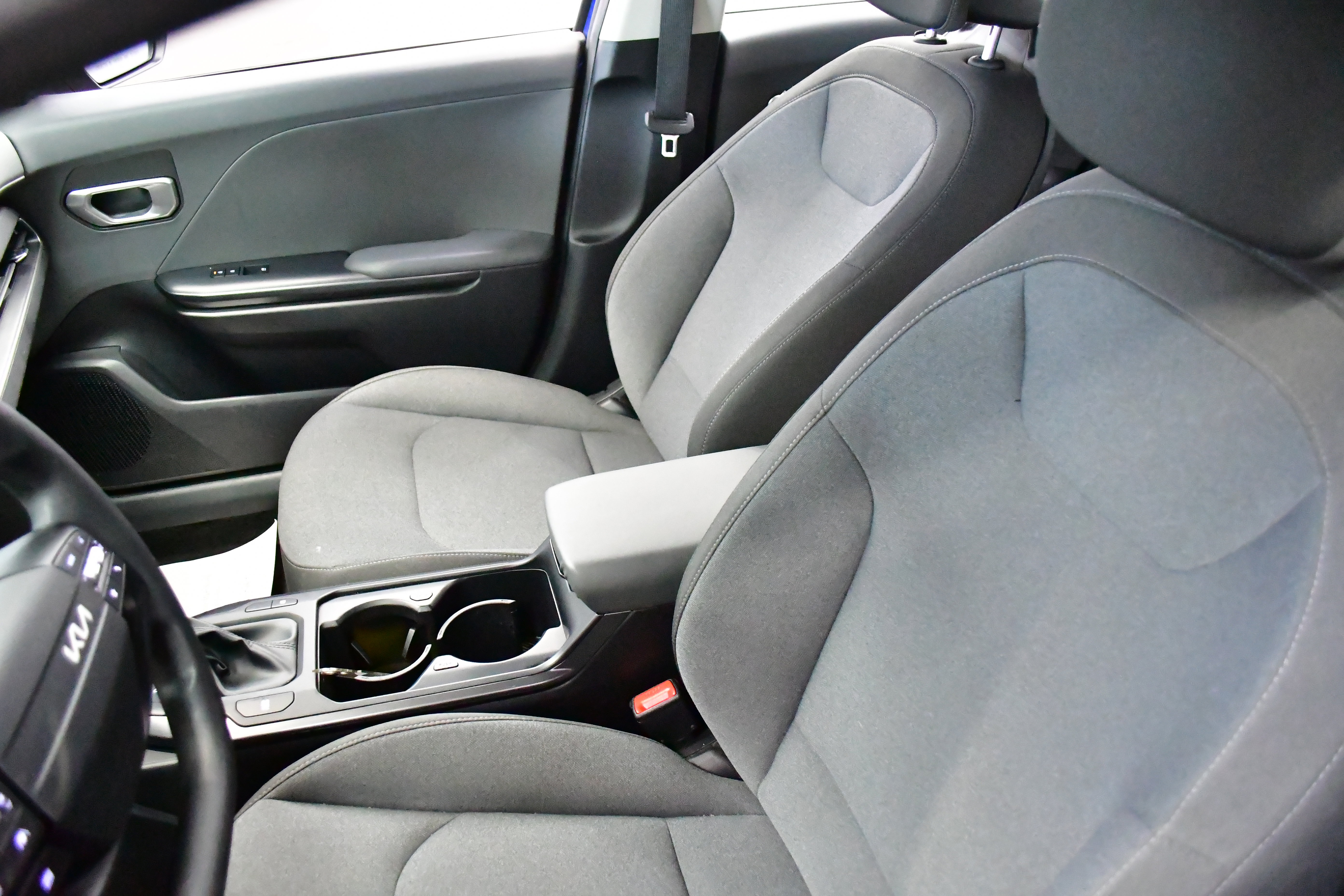 Used 2025 Kia K4 image 9