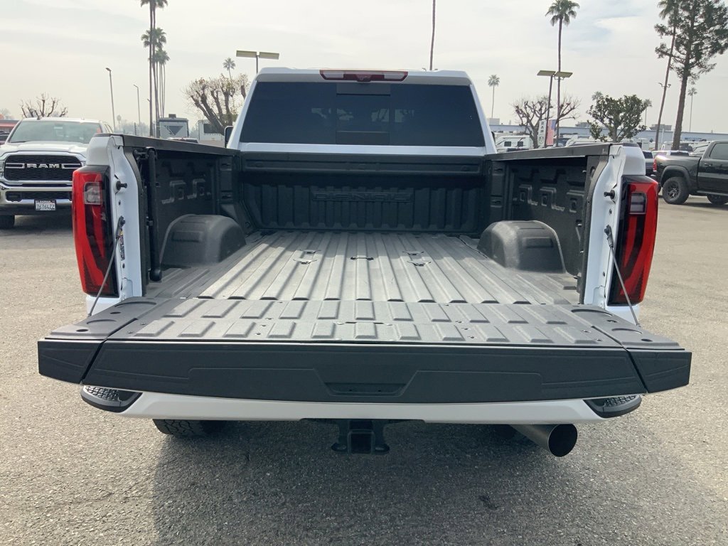 Used 2024 GMC Sierra 2500 Denali Ultimate w/ Max Trailering Package image 7