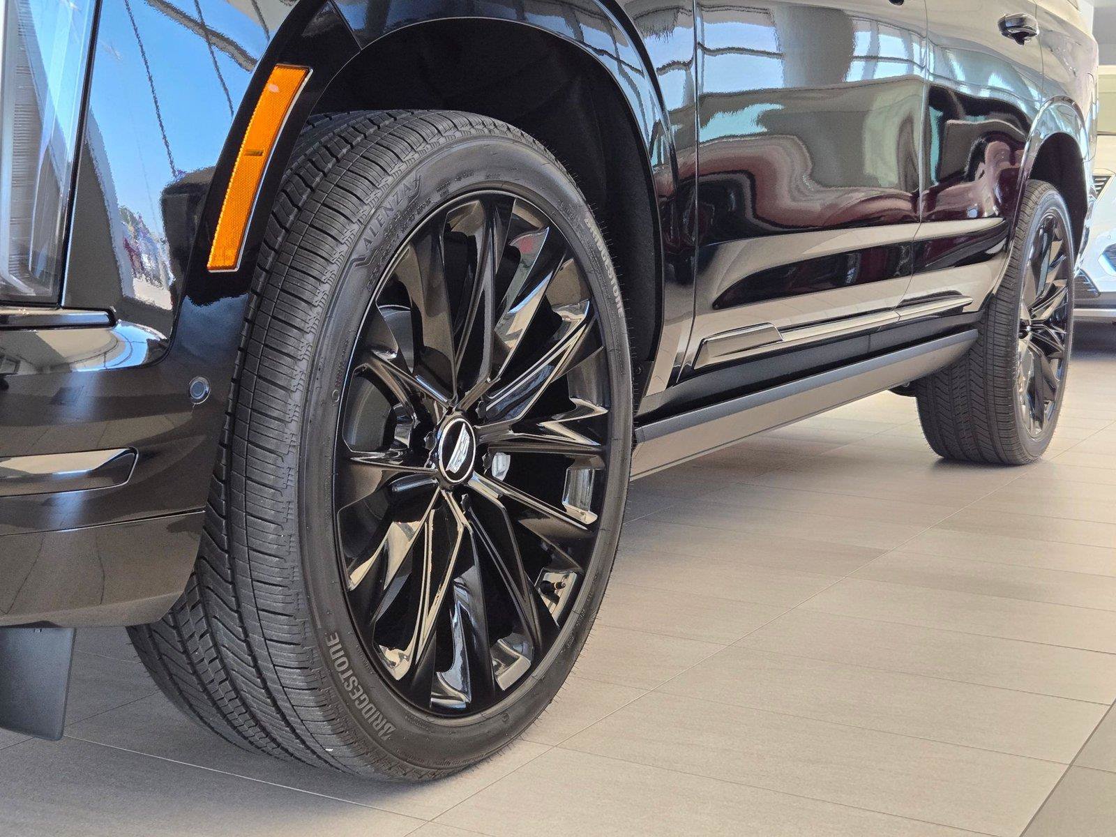 New 2026 Cadillac Escalade Platinum Sport w/ LPO, ONYX Package AWD/4WD image 7