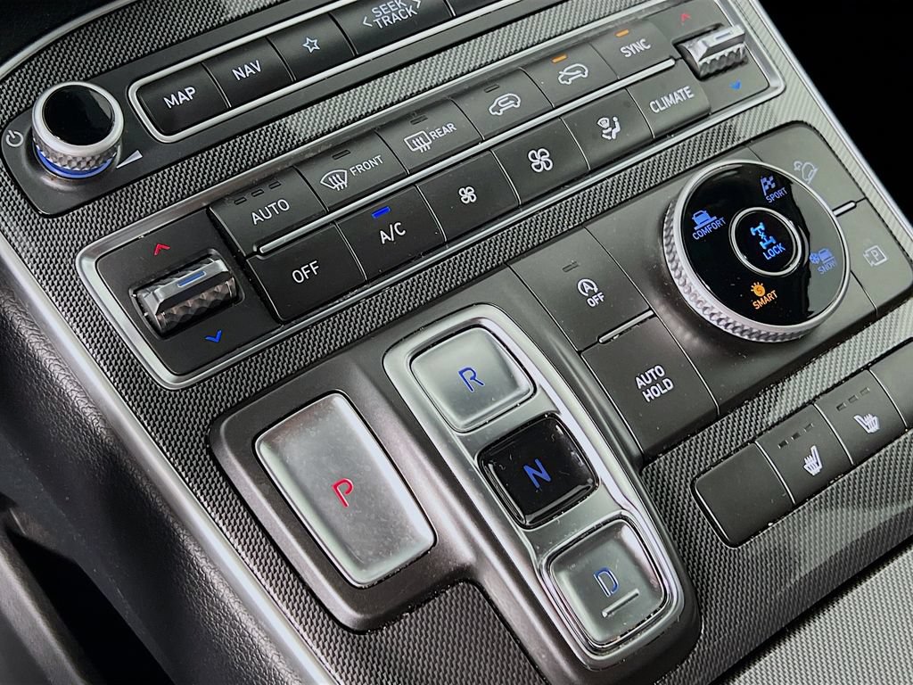 Certified 2023 Hyundai Santa Fe SEL AWD/4WD image 16