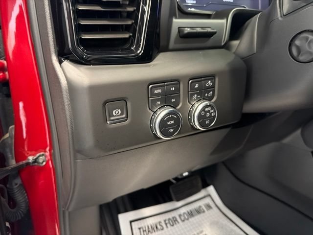 Used 2025 GMC Sierra 1500 AT4 w/ Technology Package AWD/4WD image 22