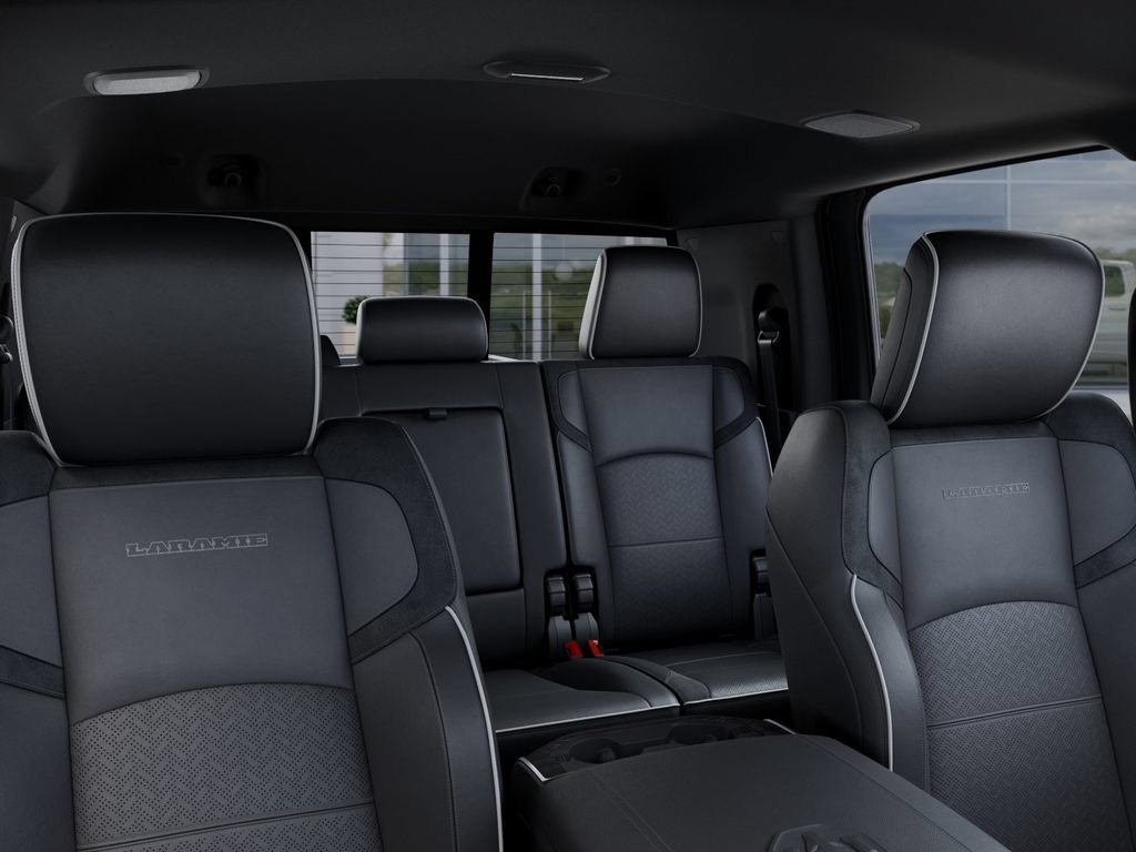 New 2026 RAM 3500 Laramie AWD/4WD image 27