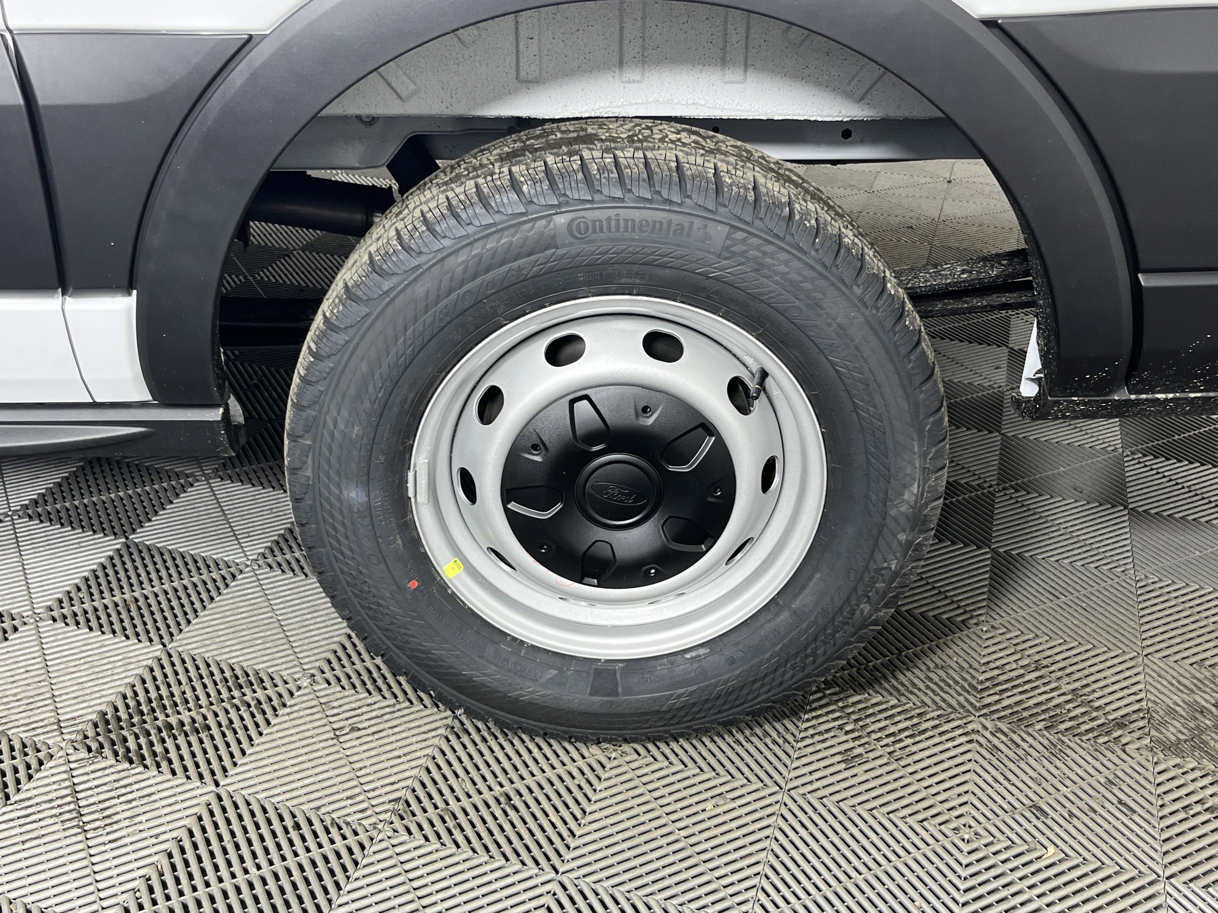 New 2026 Ford Transit 150 Low Roof image 20