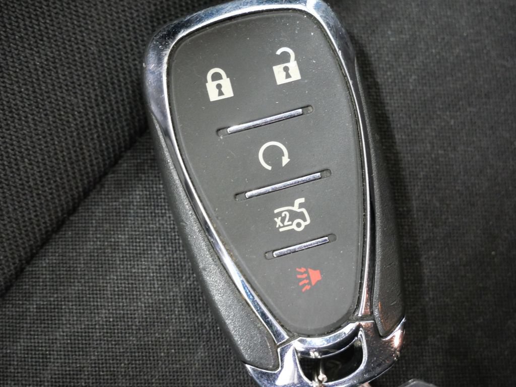 Used 2025 Chevrolet Malibu LT FWD image 25