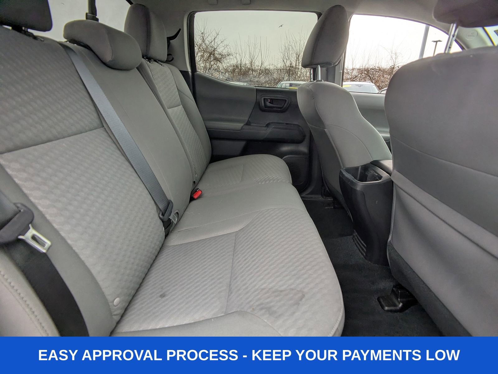 Used 2022 Toyota Tacoma SR image 16