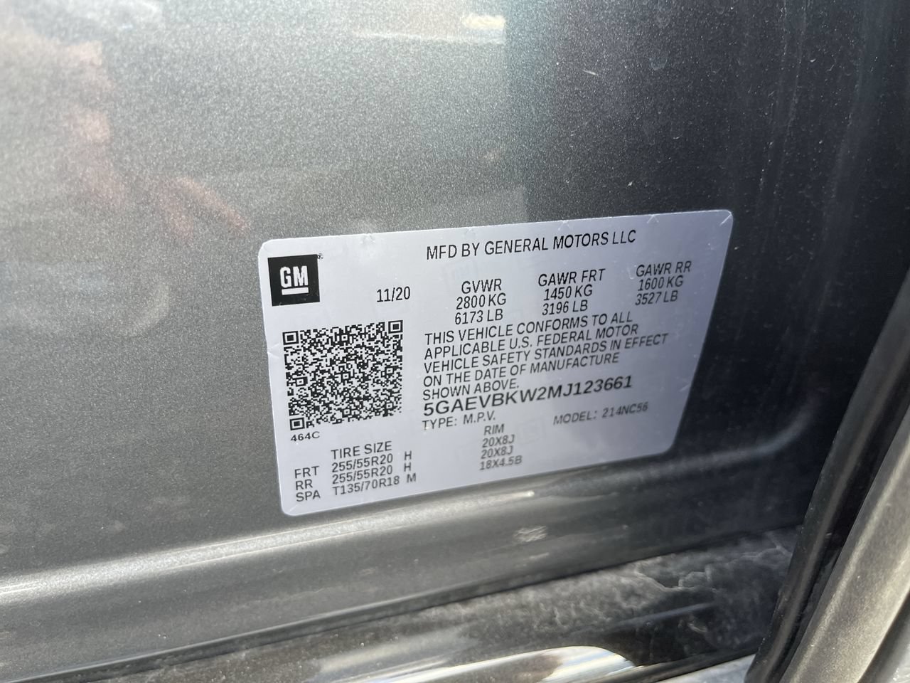 Used 2021 Buick Enclave Premium w/ Surround and Sites Package AWD/4WD image 33