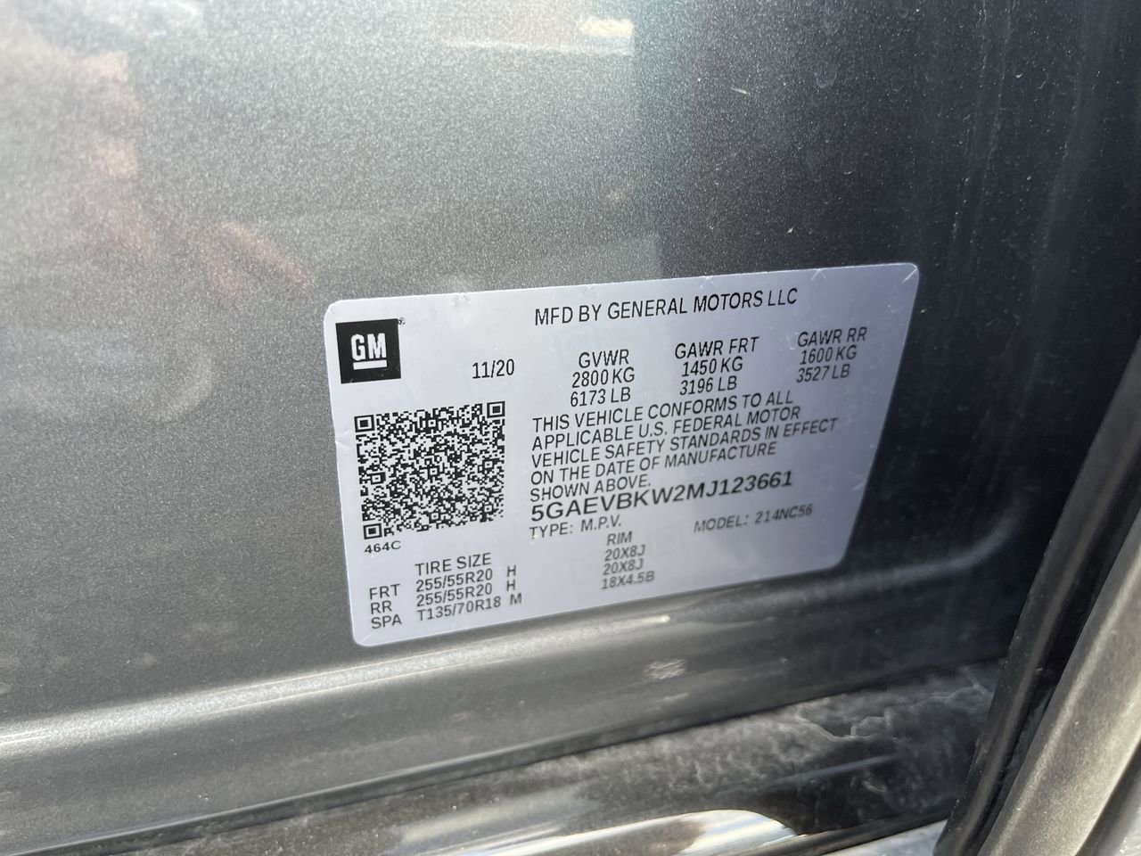 Used 2021 Buick Enclave Premium w/ Surround and Sites Package AWD/4WD image 33