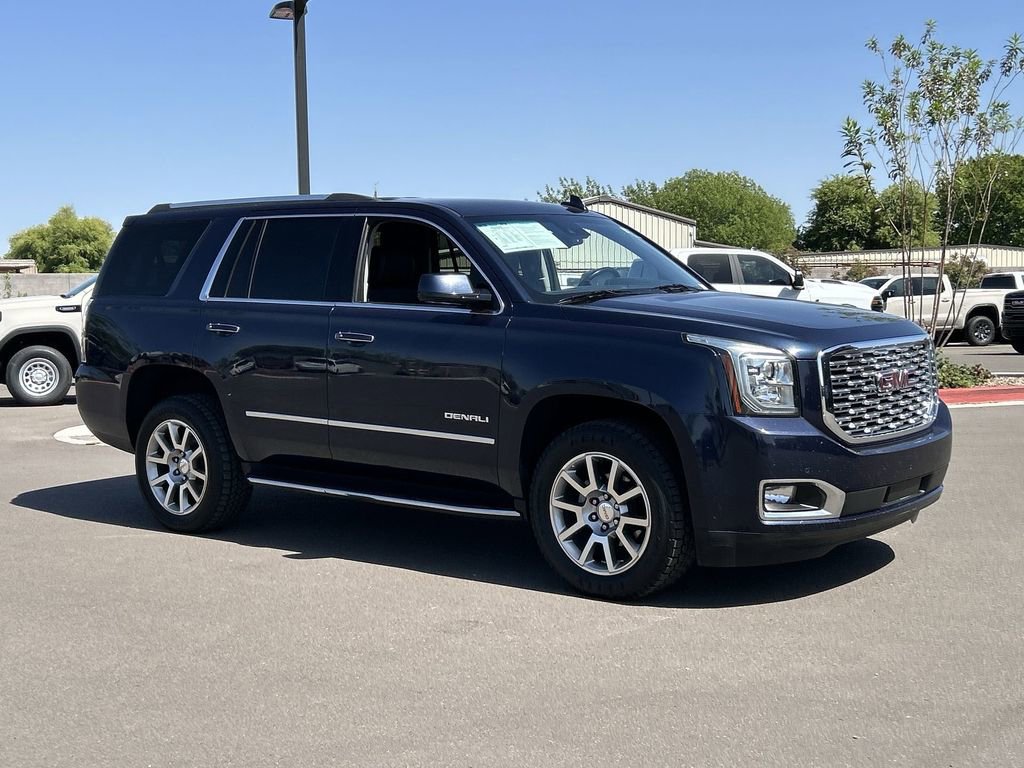 Used 2019 GMC Yukon Denali image 2
