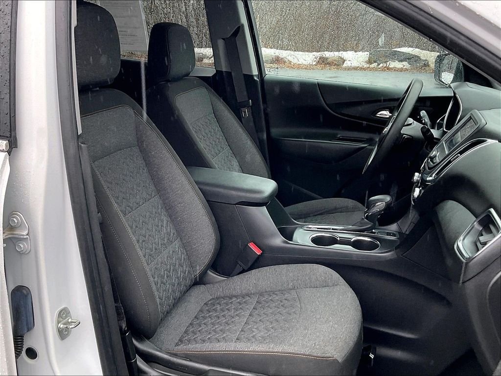 Used 2022 Chevrolet Equinox LT AWD/4WD image 10