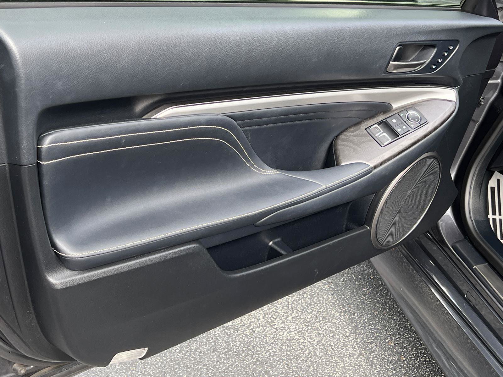 Used 2021 Lexus RC 350 F Sport image 11