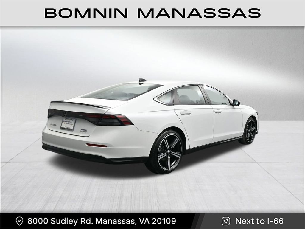 Used 2023 Honda Accord Sport image 5