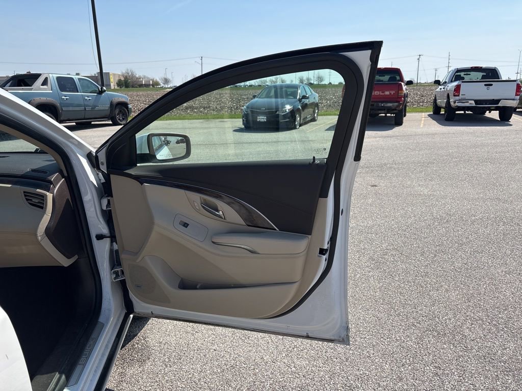 Used 2015 Buick LaCrosse Premium w/ Driver Confidence Package #1 image 16