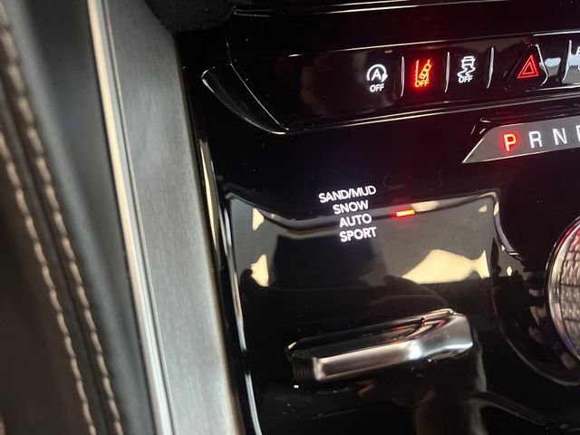 New 2026 Jeep Grand Wagoneer Limited w/ Convenience Group I image 20