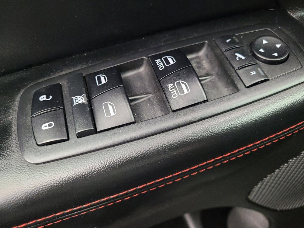 Used 2017 Jeep Grand Cherokee Trailhawk w/ Jeep Active Safety Group AWD/4WD image 27