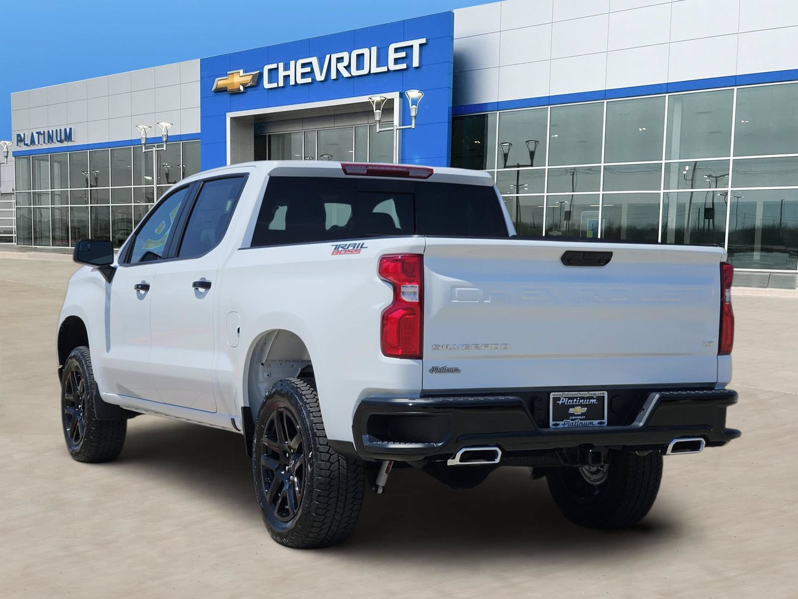 New 2026 Chevrolet Silverado 1500 LT Trail Boss w/ Convenience Package II AWD/4WD image 4