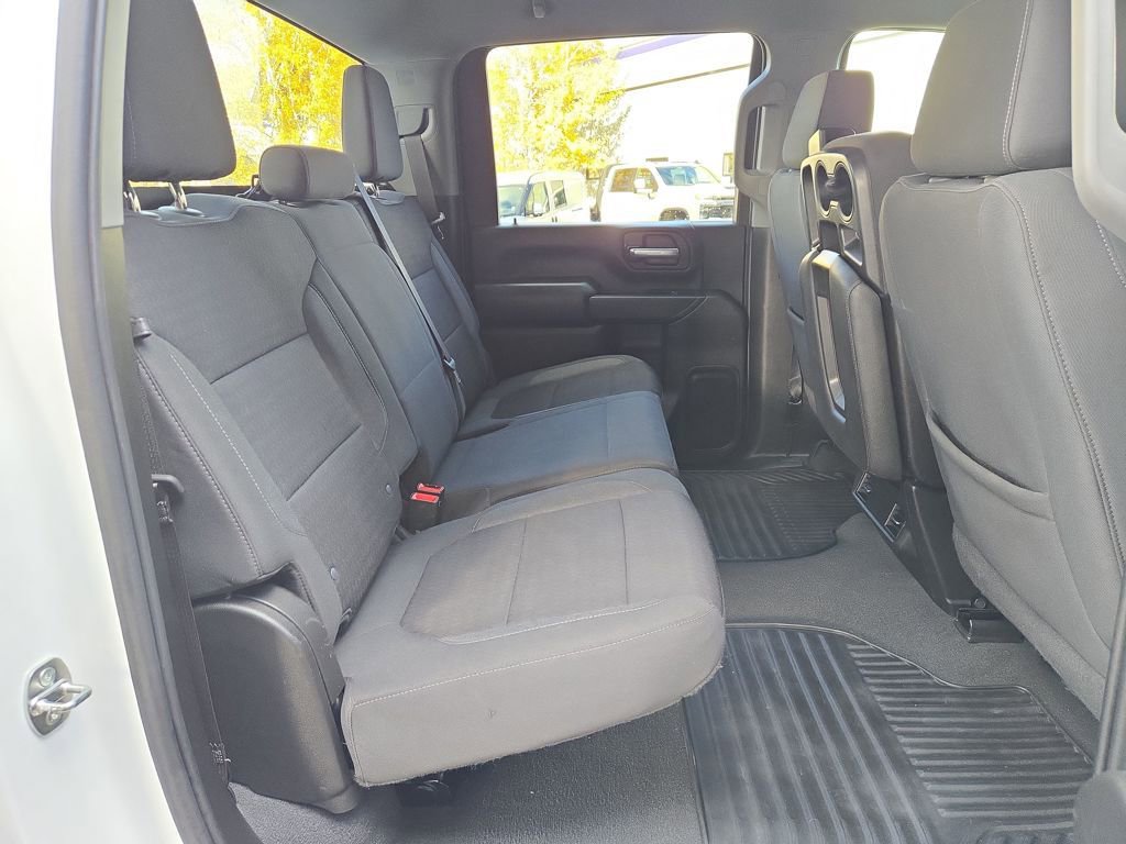 Used 2022 Chevrolet Silverado 2500 LT image 16