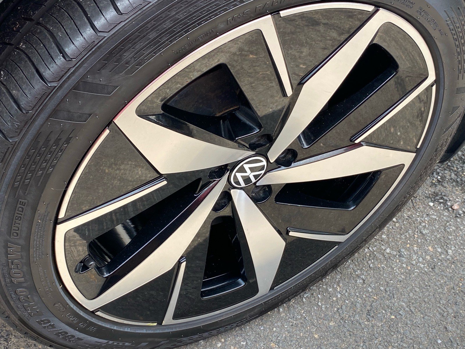 Certified 2023 Volkswagen ID.4 Pro S AWD/4WD image 21