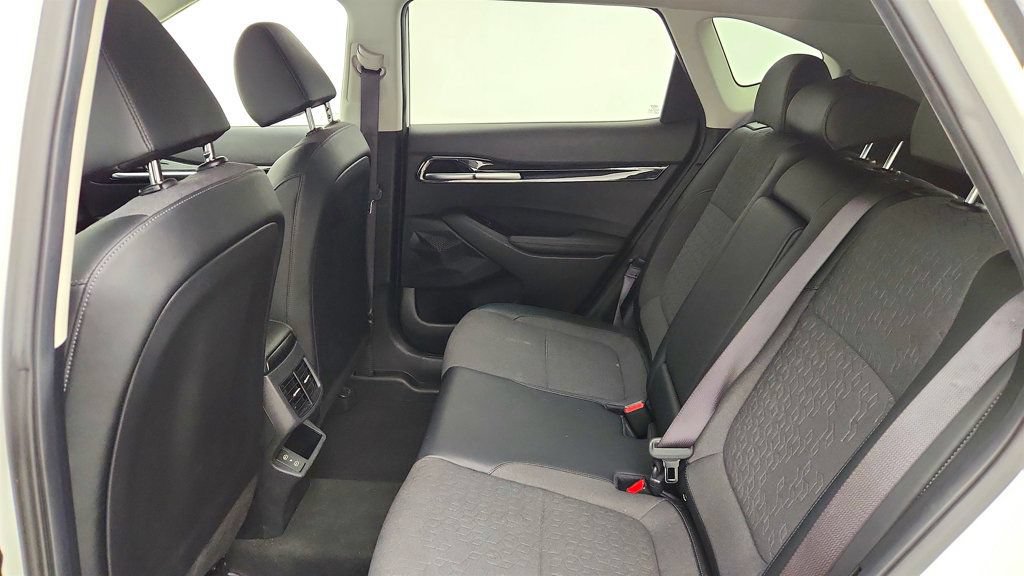 Used 2024 Kia Seltos S AWD/4WD image 35
