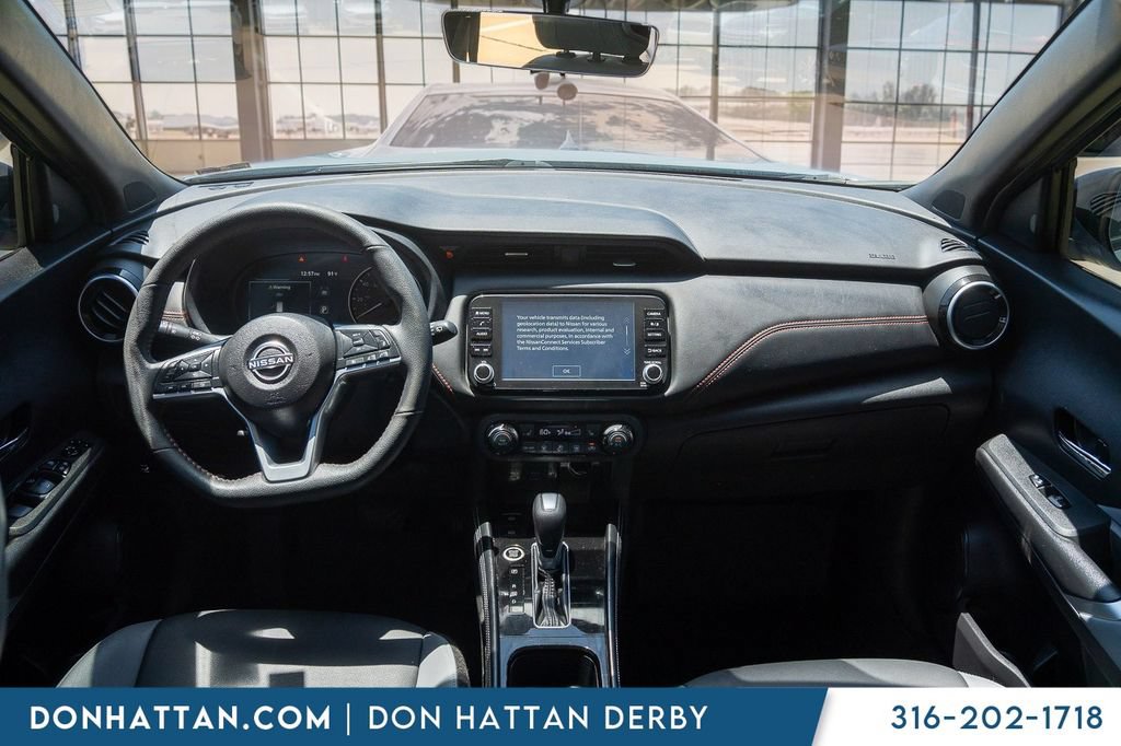 Used 2023 Nissan Kicks SR w/ SR Premium Package FWD image 5